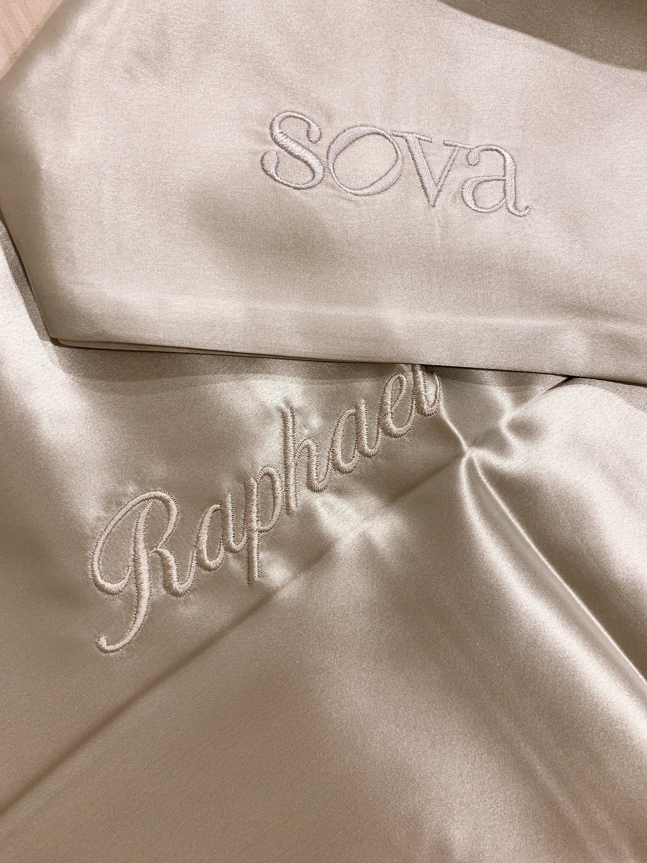 Hyaluronic Acid Infused Pillowcase - Single